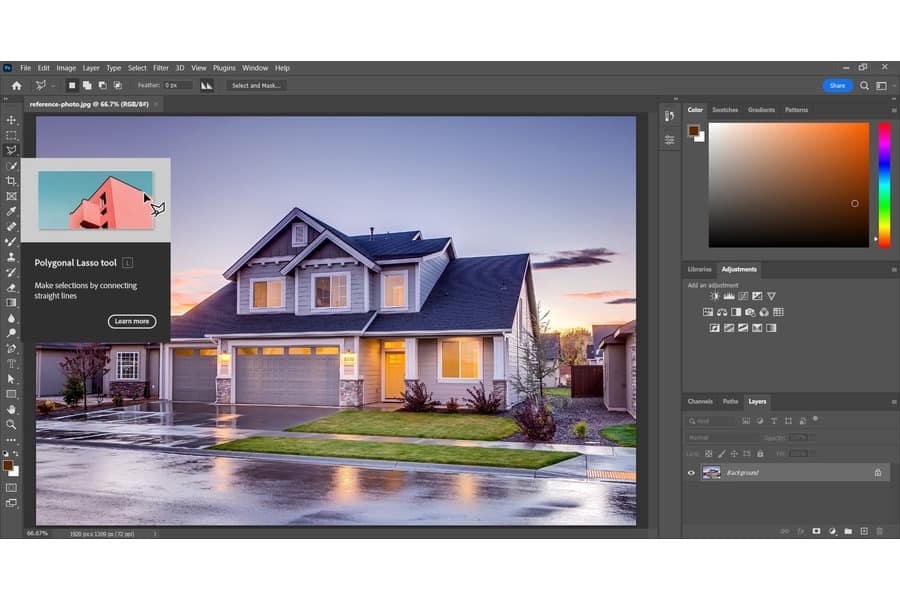 De veelhoeklasso-tool in Photoshop selecteren tijdens het bewerken van een huis met twee verdiepingen